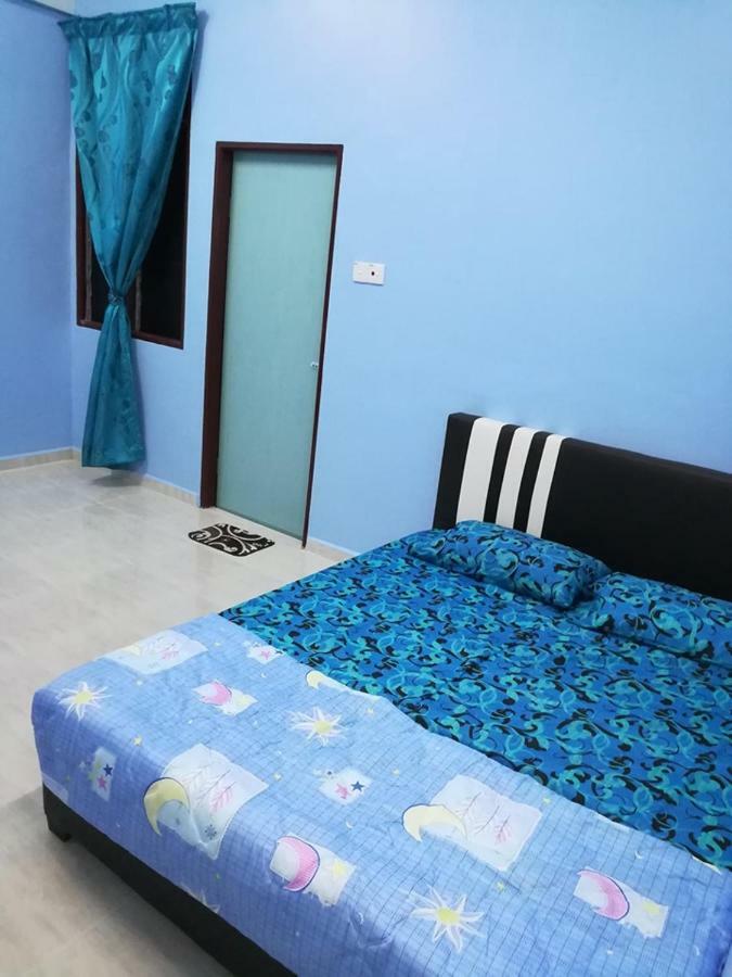 Homestay Damai Yusmila กัวลาตรังกานู ภายนอก รูปภาพ